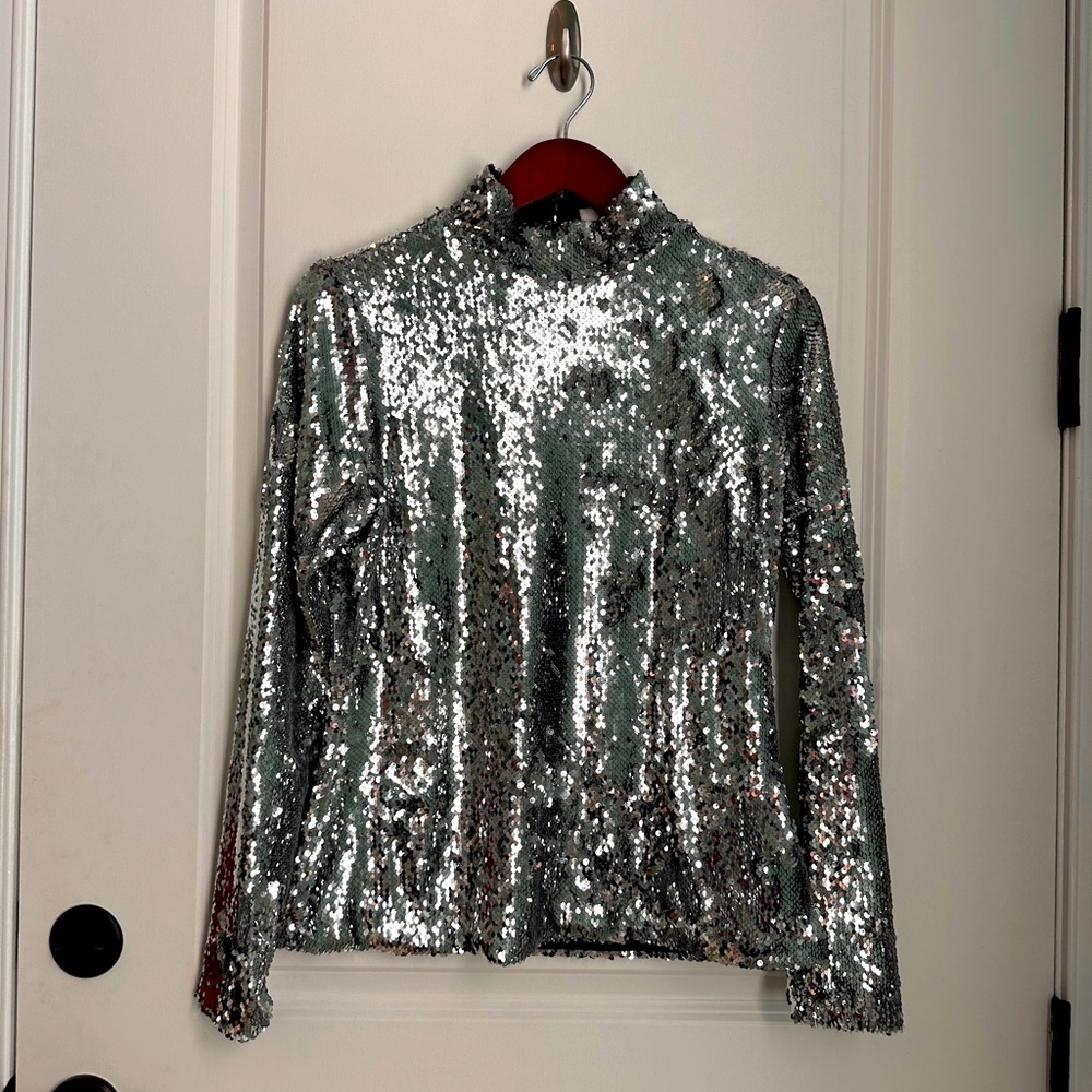 MILLY Sequined Silver Mock Neck Long Sleeve Top - Size 12